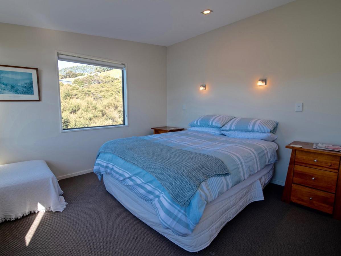 Kotare Point Paradise - Akaroa Holiday Home Εξωτερικό φωτογραφία