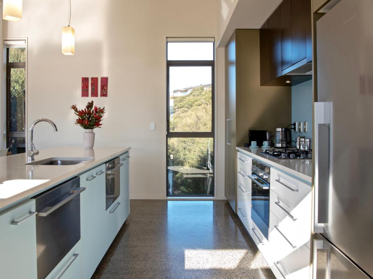 Kotare Point Paradise - Akaroa Holiday Home Εξωτερικό φωτογραφία