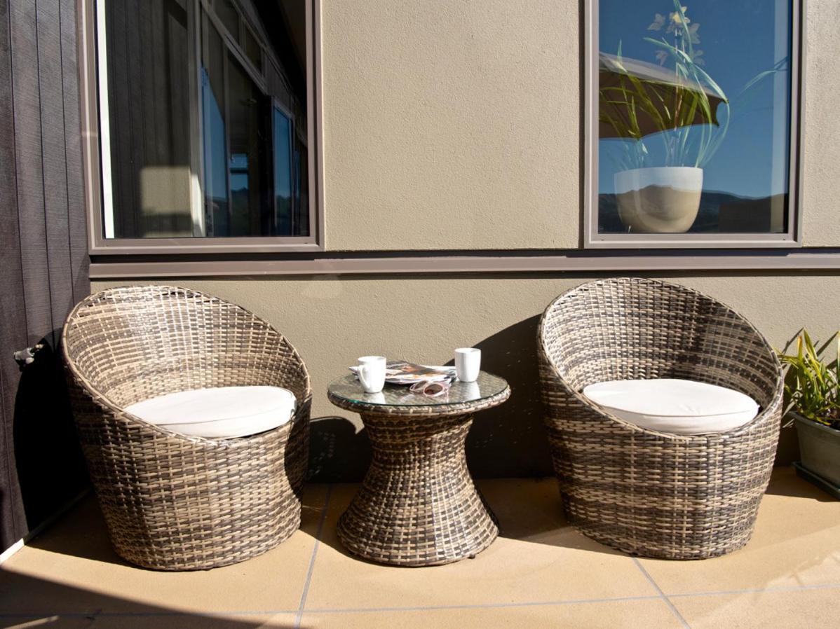 Kotare Point Paradise - Akaroa Holiday Home Εξωτερικό φωτογραφία